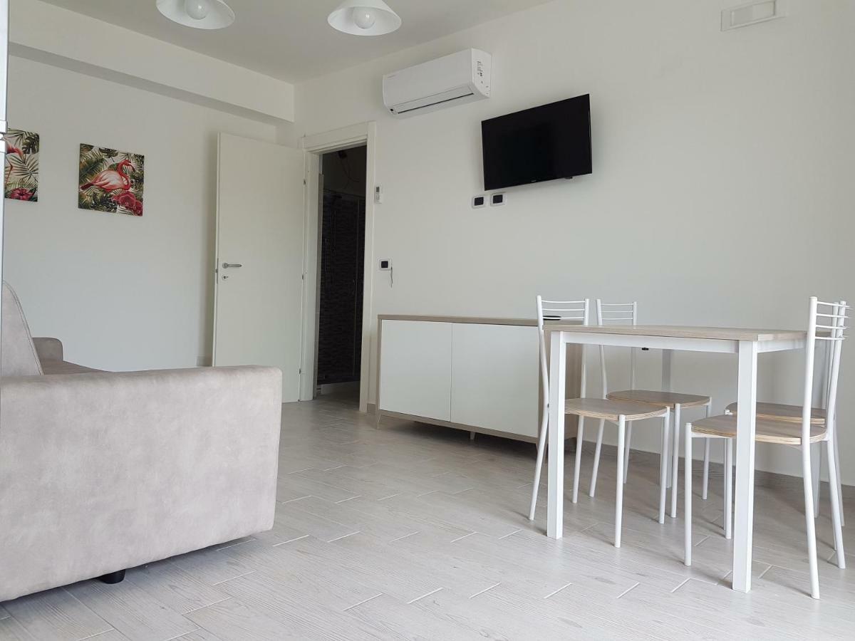 Apartamento Il Gelsomino Formia Exterior foto